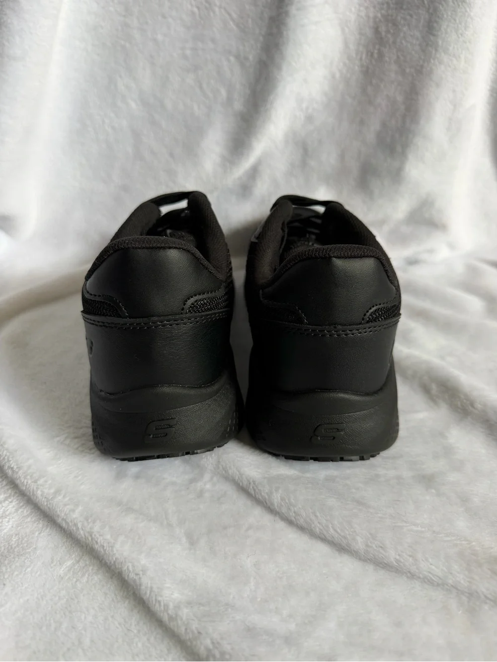 Skechers Work Relaxed Fit Elloree Bluffton SR Women's Shoes Size 6.5